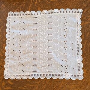 Cotton Cloth Doily-White
